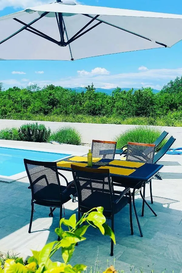Apartments With A Swimming Pool Kremenici, Krk - 20676 Malinska
